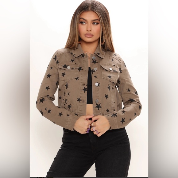 Star-Patterned Jacket - Picture 2 of 4